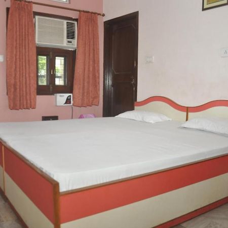 Aapnni Hotel Джайпур Стая снимка